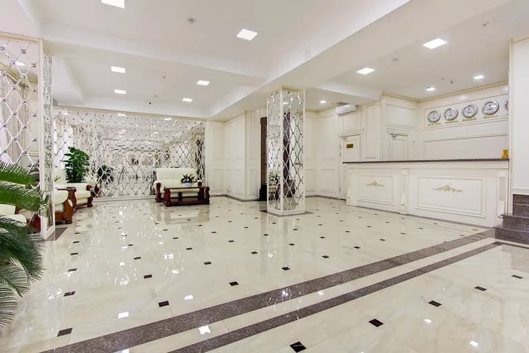 Discovery Hotel 14